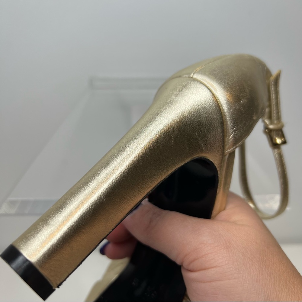 Gucci Metallic Gold Platform Ankle-Strap Pumps - Picture 14 of 16